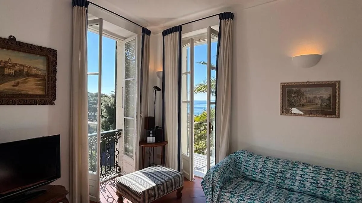 Il Veliero, Sea View Apartment Bordighera