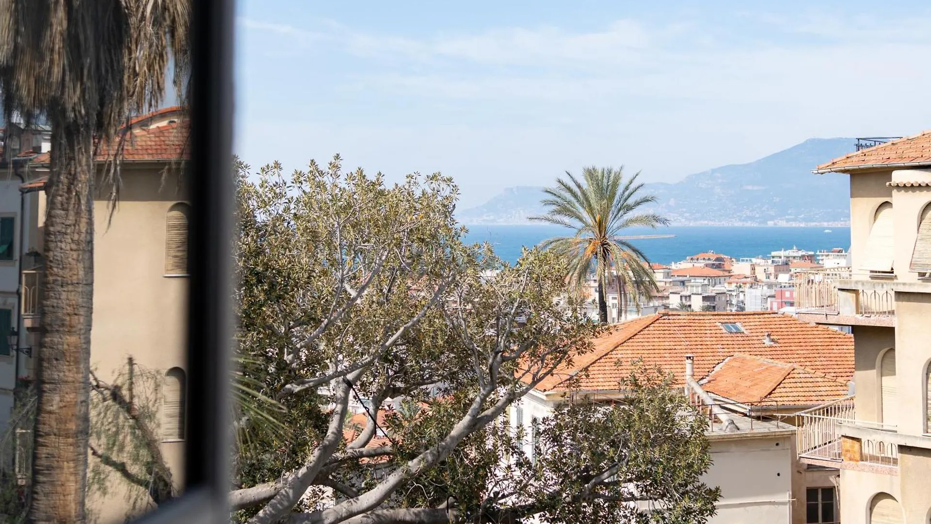 Il Veliero, Sea View Apartment Bordighera