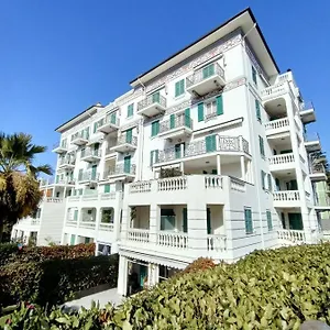 Appartamento Palace Britannique Love&magic In, Bordighera