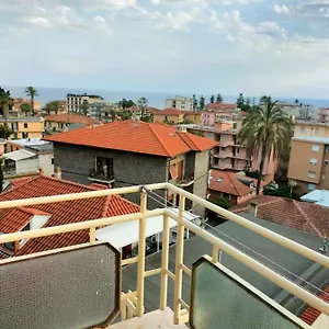 Attico Con Vista Mozzafiato Bordighera