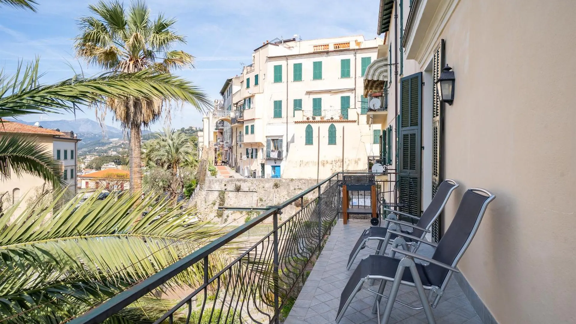 Il Veliero, Sea View Apartment Bordighera