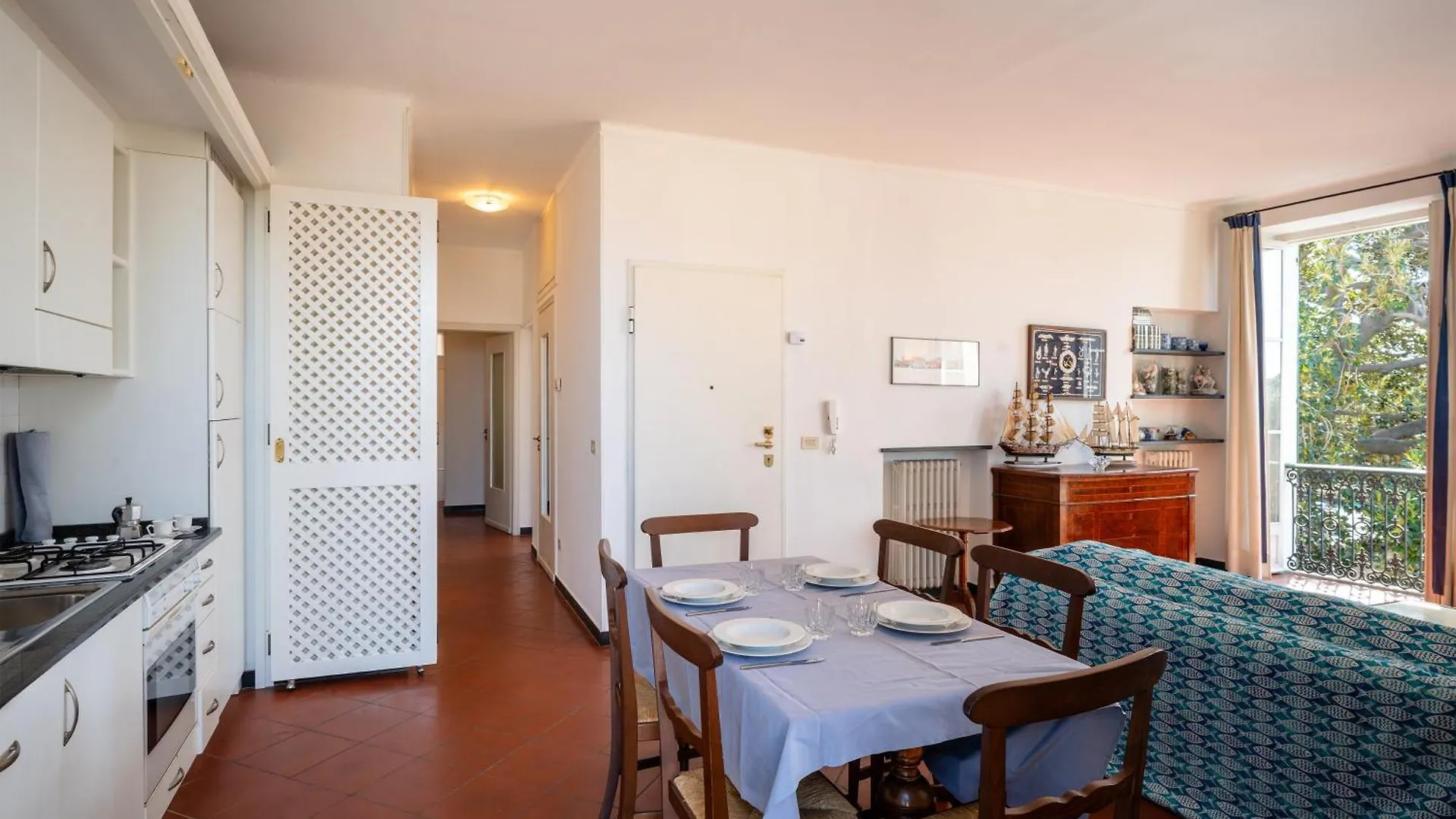 Il Veliero, Sea View Apartment Bordighera Italy